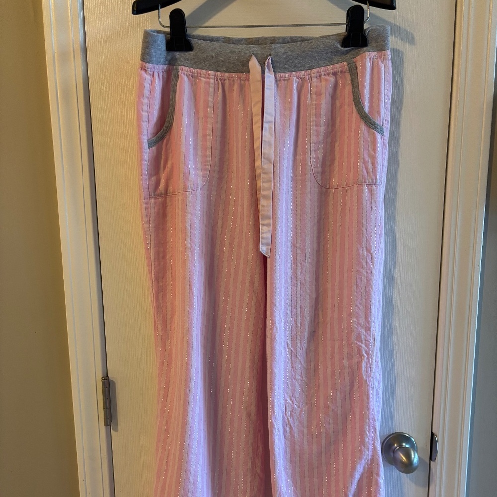 Victoria's Secret White and Pink Classic Stripe Pajama Pants Sz M